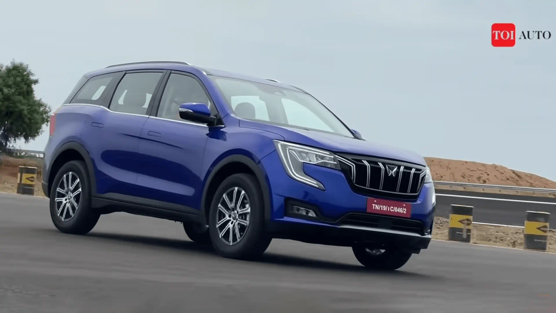 XUV700 Times Of India - Auto Expert Review  